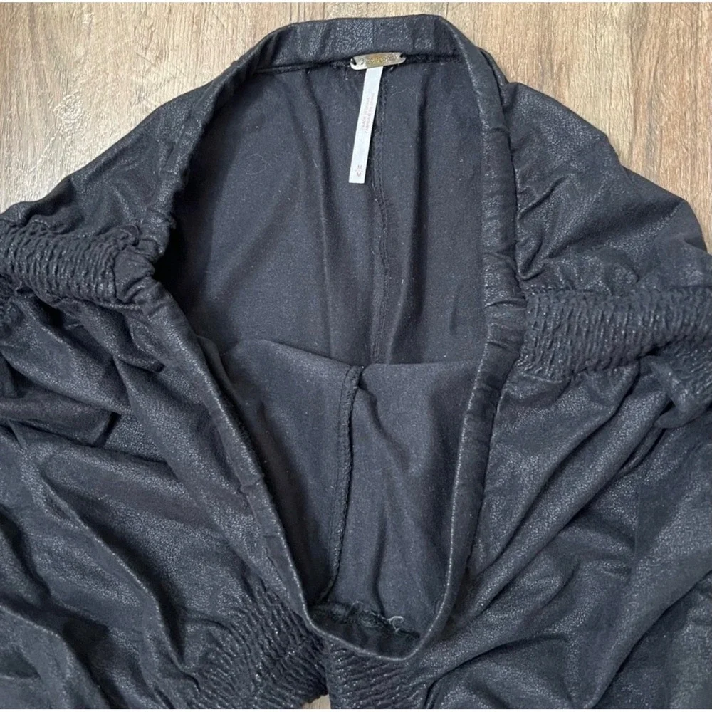 Free People Women's Black Brushed‎ Faux Suede Athletic Leggings Rouched  Size M